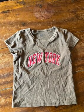 Brandy Melville tee